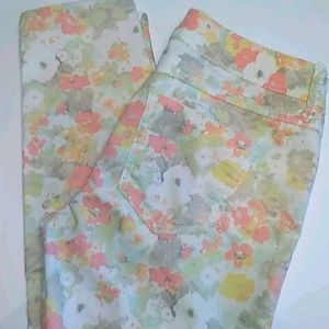 Elle floral dress jeans.